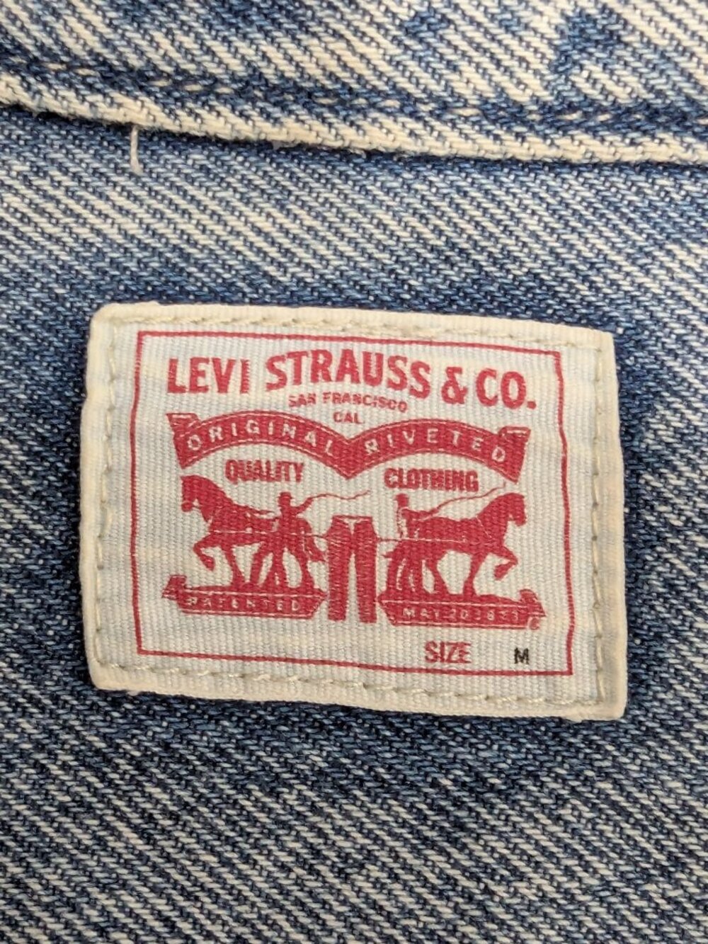 Levi's Western Distressed Denim Button Up Shirt - Picture 4 of 12